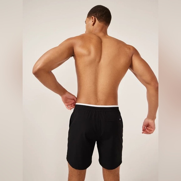 Chubbies The Capes 7” Swim Trunk Size XL - Picture 2 of 9